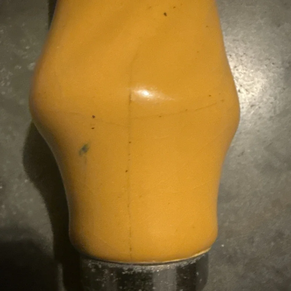 Widmer Brothers Hefeweizen Beer Tap Handle (Cracked)